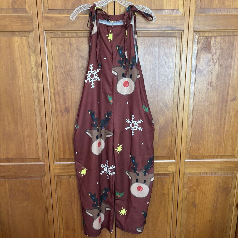 Reindeer Christmas Jumpsuit Womens Size Medium Spaghetti Strap Bibs Overalls